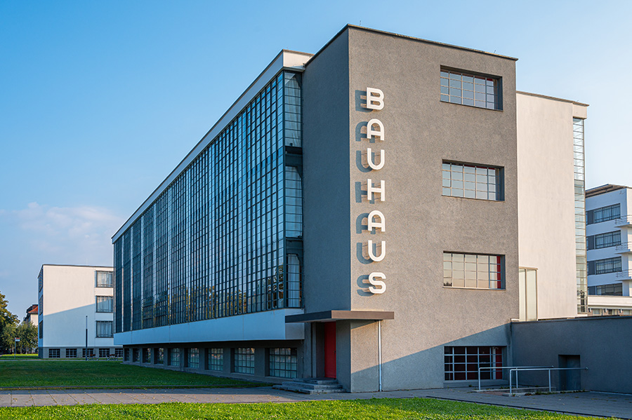 Bauhaus-Gebäude in Dessau – UNESCO-Welterbe der Moderne